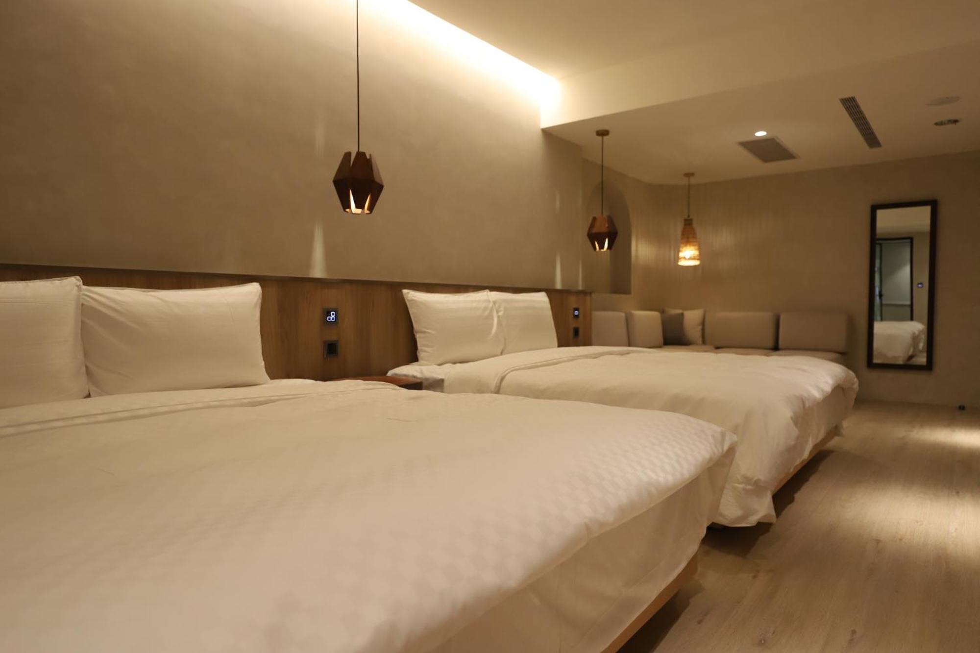 Hotel Initial-Тайнань Экстерьер фото