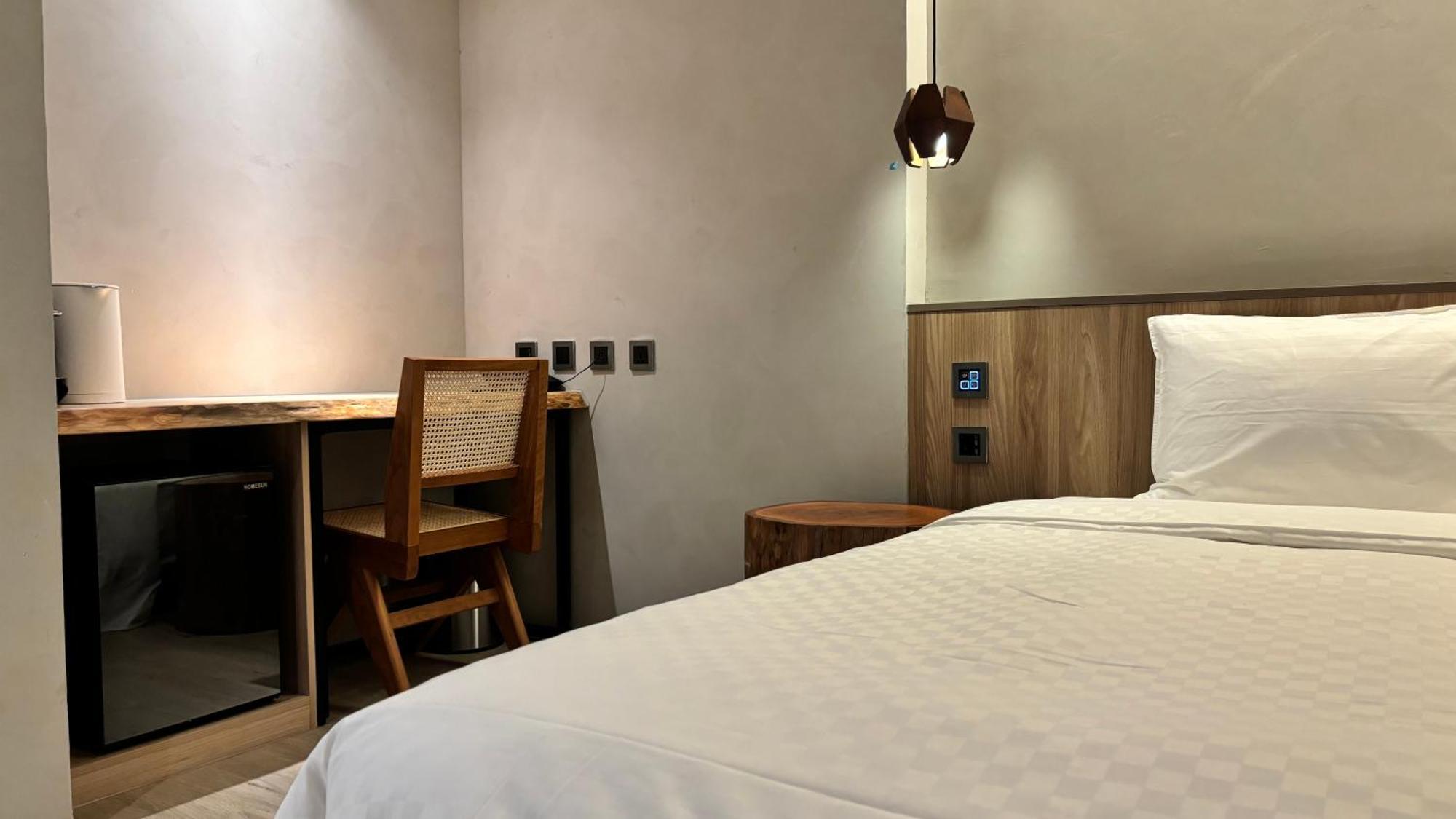 Hotel Initial-Тайнань Экстерьер фото